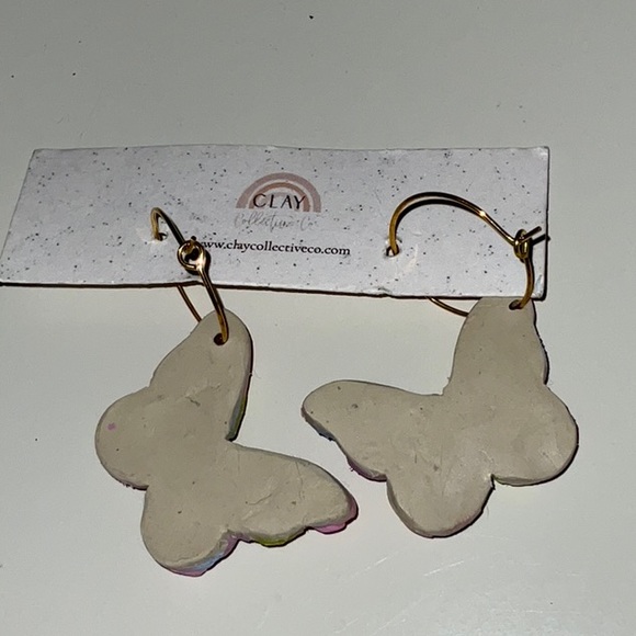 Clay Collective Co Floral Butterfly Earrings Lightweight Spring Colors - Picture 5 of 11